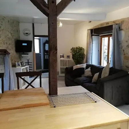 Maison De Maitre Ii Apartment
